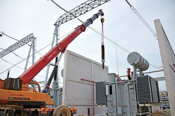 永州東安吊車(chē)租賃工程案例